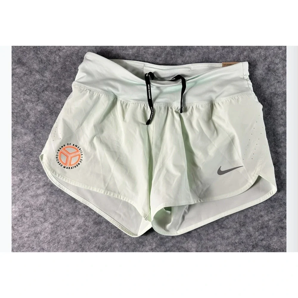 Womens nike chicago marathon running shorts size S (DX4526 394) Brand New